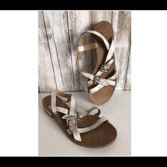 LATIGO White Open Toe Sandals 6
Anthropologie - Picture 1 of 4
